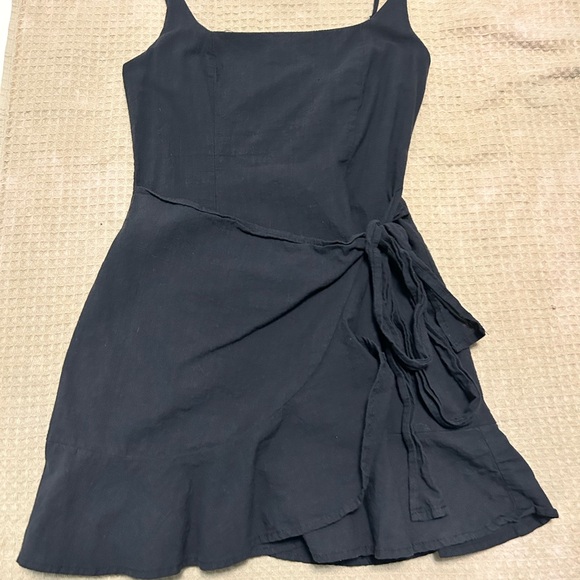 Princess Polly Dresses & Skirts - Elegant Black Wrap Dress